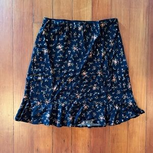 NWOT Madewell Flounce-Hem Mini Slip Skirt in Fresh Sprigs Size XS - Black Floral